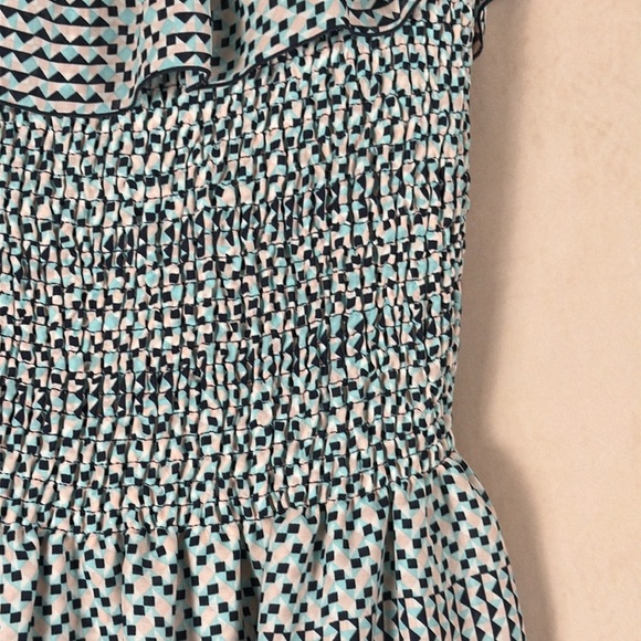 Parker NWT Off-Shoulder Smocked Dress Smocked Fit & Flare Tiered Ruffle Hem S - Picture 5 of 11